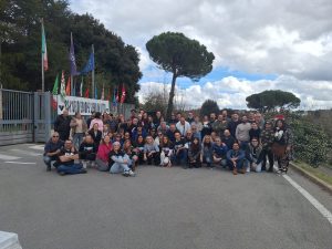 Beko Siena: solidariet&agrave; dalla Contrada del Drago, pranzo per i lavoratori in presidio