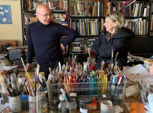 Palio di Siena, consegnata la seta per il Drappellone a Riccardo Manganelli