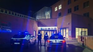 Siena, proseguono i controlli della Polizia. Risse in centro, si valutano le posizioni dei coinvolti