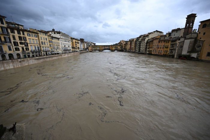 Emergenza maltempo in Toscana, Musumeci sta firmando la mobilitazione nazionale