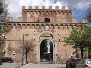 Siena, Porta Romana chiude temporaneamente al traffico