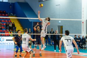 Volley, la Emma Villas vince anche a Palmi. Siena conquista la sesta vittoria consecutiva