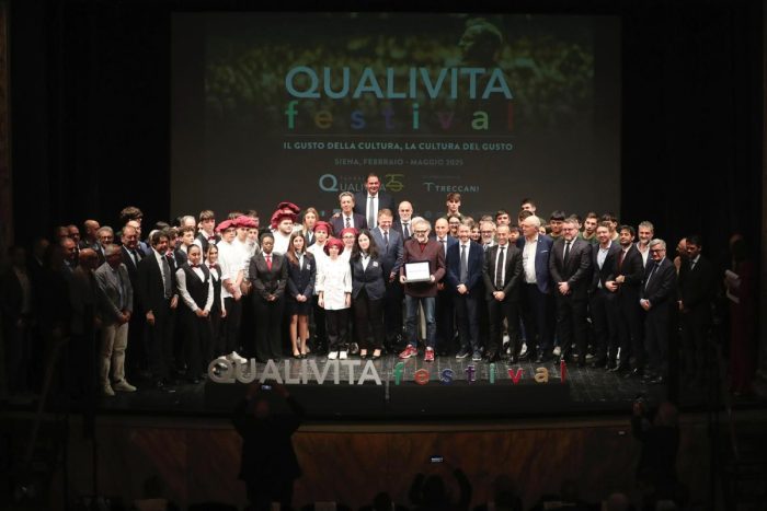Siena, premio speciale Qualivita a Massimo Bottura per la valorizzazione delle eccellenze DOP IGP nella cucina italiana