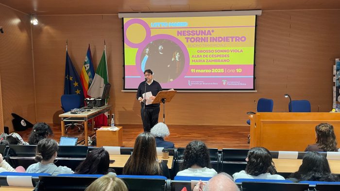 UniStraSi celebra i diritti della donna con l'evento "Lotto Marzo, Nessuna* torni indietro"