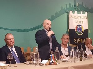 Panathlon Club Siena, ospite d'eccezione della conviviale il signore degli anelli Juri Chechi