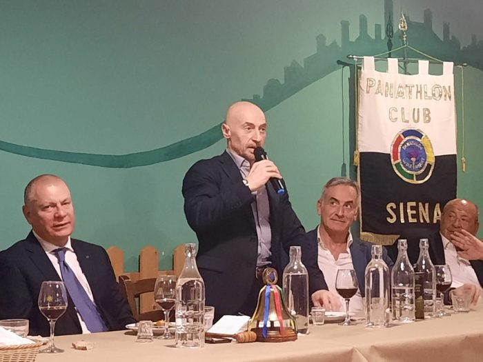 Panathlon Club Siena, ospite d'eccezione della conviviale il signore degli anelli Juri Chechi