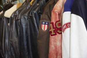 Siena, il 12 e 13 aprile al PalaChigi arriva il più grande mercato di abbigliamento vintage d'Europa