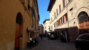 Sicurezza in centro a Siena: richiesta urgente di Confcommercio al Prefetto