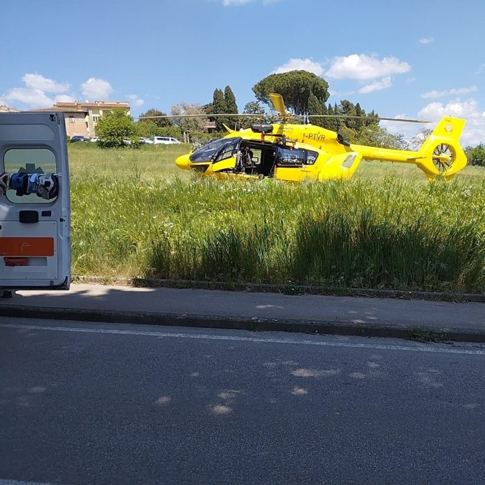 San Gimignano, bambino cade e si frattura un braccio