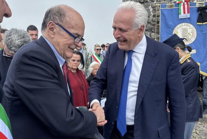 25 aprile, Eugenio Giani a Sant’Anna di Stazzema: “Resistenza è difendere la Costituzione”