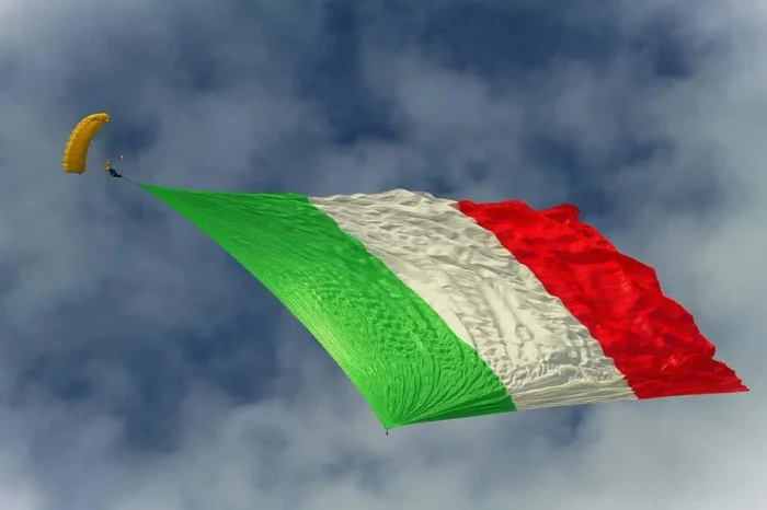 Paolo Filippini a Ferrara ha battuto un record: "Un lancio con il tricolore più grande al mondo"