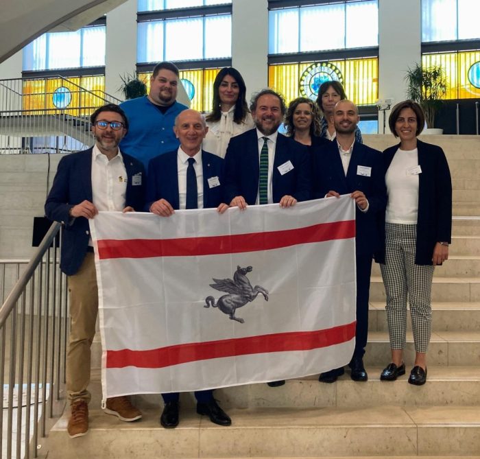 Colle candidata a capitale della cultura, collaborazioni con la Francia e Milano