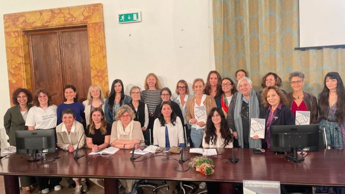 “Ritratti a Viva Voce”, storie di resistenza e bellezza femminile nel cuore della Val d’Orcia