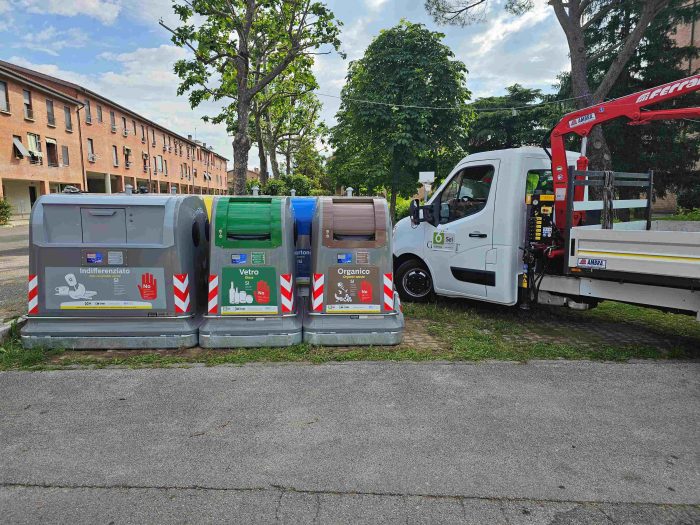 Siena: riorganizzazione servizio raccolta rifiuti, al via operazioni di messa a terra nuove postazioni