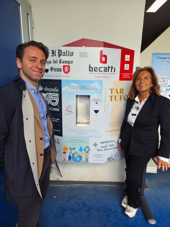 Scuola Tozzi, inaugurato nuovo dispositivo di distribuzione acqua sanificata e depurazione aria