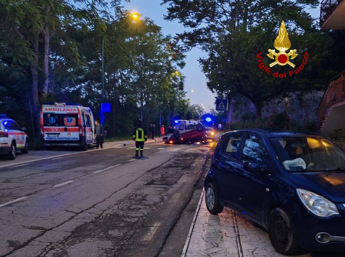 Montepulciano, cinque feriti in uno scontro tra due auto sulla Sp 17