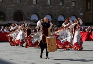 Contrade di Montepulciano, il Gruppo Sbandieratori e Tamburini fa incetta di premi al 32° Trofeo Marzocco di Firenze