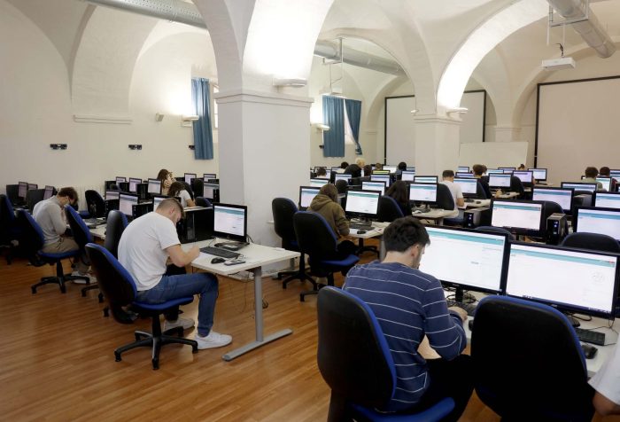 Università di Siena, più del 90% delle laureate e dei laureati soddisfatti dell’esperienza fatta