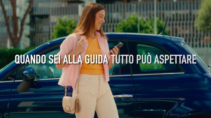 "Quando sei alla guida tutto può aspettare": il nuovo spot Anas con MIT e Polizia di Stato contro le distrazioni al volante