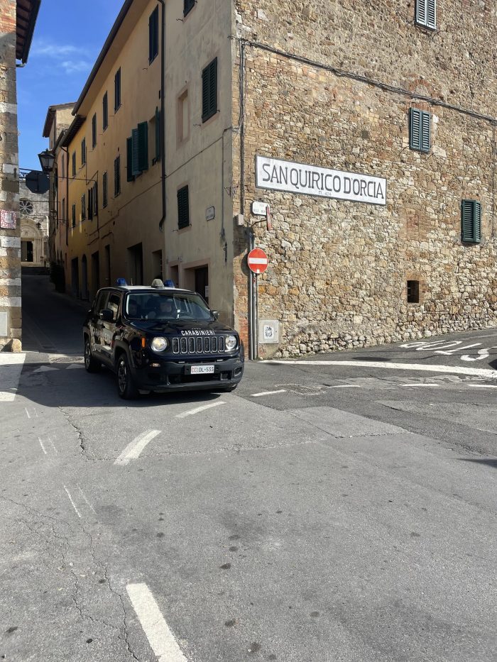 San Quirico d'Orcia: truffa del finto carabiniere ai danni di un anziano, individuati i responsabili