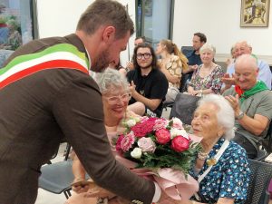 Radicondoli, 100 anni e la cittadinanza onoraria alla partigiana Teresa