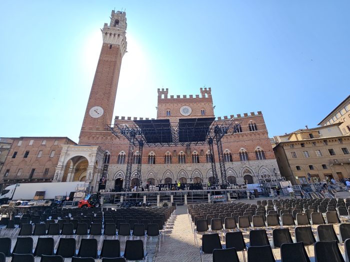 "Sboccia l&rsquo;Estate" a Siena, stasera il "Concerto per l'Italia" in Piazza del Campo