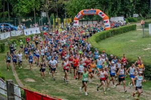 Quasi 1000 iscritti per la Salitredici, successo per la storica gara in salita sull’Amiata