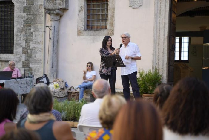 “Amori e Furori”: a Celle sul Rigo torna Giacomo Battiato per un nuovo racconto in musica