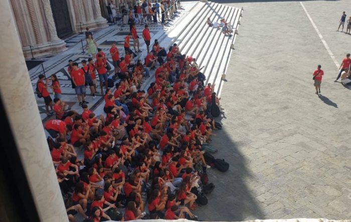 Da Roma a Siena sulle orme di Santa Caterina, esperienza di fede per 200 ragazzi