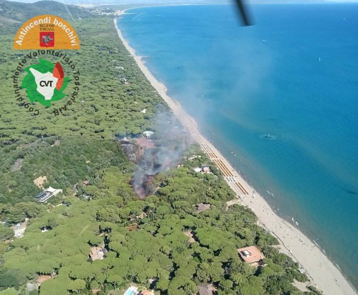 L'incendio di Castiglione della Pescaia &egrave; stato spento, sono in corso le operazioni di bonifica