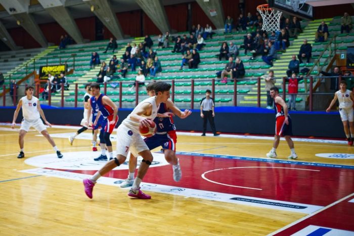 Rinforzo per la Virtus Siena: arriva Lorenzo Crocetta
