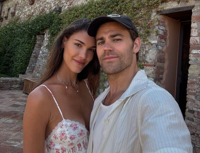 Paul Wesley a Casole d'Elsa: Stefan Salvatore di The Vampire Diaries incantato dal borgo valdesano
