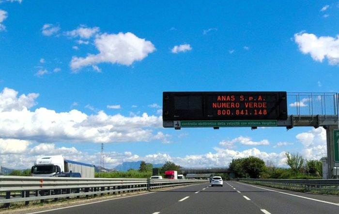 Traffico, primo bollino nero dell'estate 2025. Attesi nel weekend oltre 13 milioni di veicoli sulle strade