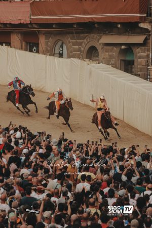 Nuovo regolamento del Palio, possibile slittamento al 2027