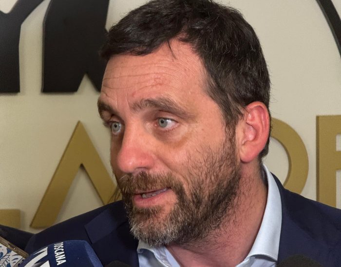 Elezioni Regionali, Lista Civica Tomasi attacca il Reddito Regionale: “Modello immorale, si comprano voti con soldi pubblici”