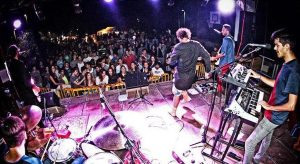 "3 Gotti al Campino" torna a Trequanda: quattro giorni di musica, birra e cultura nel cuore delle Crete Senesi