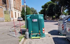 Siena, episodi di incivilt&agrave; e degrado a causa dei rifiuti