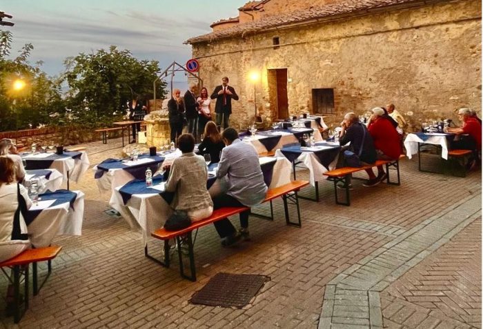 Calici di Stelle a Castiglione d’Orcia: Notti di vino e di magia