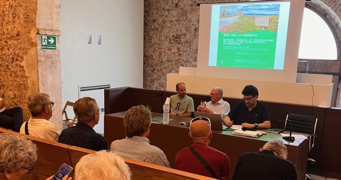 Il Parco sportivo di Ampugnano, progetto presentato in un incontro pubblico