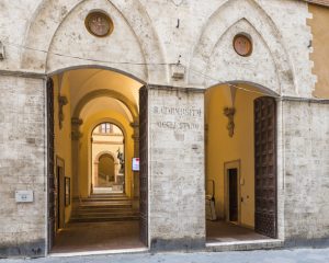 UniSi, protesta contro i tagli ai servizi: quasi 1100 firme per la lettera al Rettore