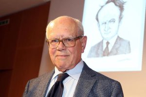 Carlo Cottarelli, Emilio Giannelli e Rino Rappuoli all’Università di Siena per discutere di intelligenza artificiale