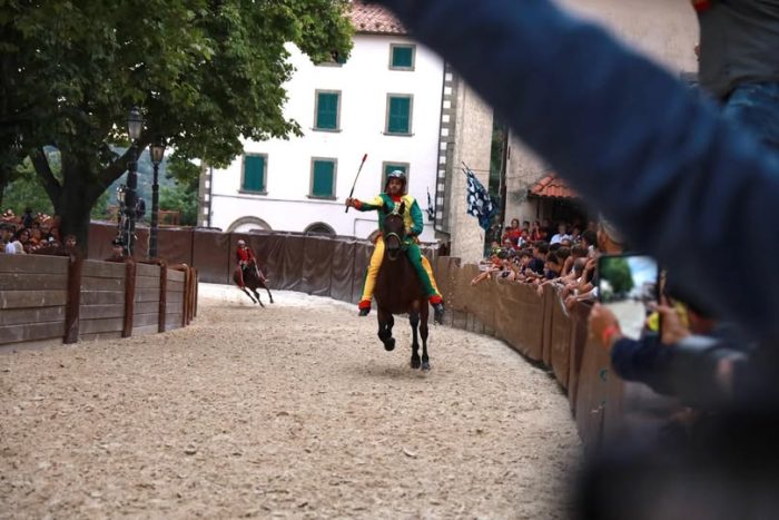 Poggio vince il palio di Castel del Piano con Amsicora e Benito Baio