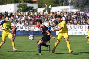 Serie C: Pianese corsara a Sassari. Le zebrette vincono 0-2 e centrano il primo successo in campionato