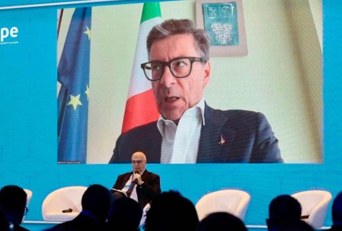 Mps Siena, Giorgetti: "Non abbiamo il controllo come qualcuno pensa"