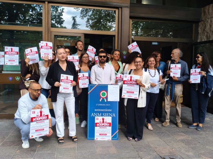 Siena, allarme precariato: il 40% del personale del Tribunale a rischio senza stabilizzazione