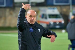 Calcio serie C, la Pianese affronta il Guidonia in trasferta. Birindelli: “Sarà una battaglia vera”