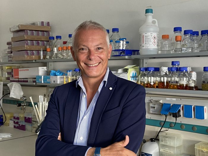 Unisi sviluppa un dispositivo medico innovativo per il trattamento della sepsi