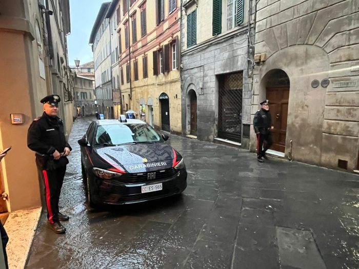 Scomparsa Miriam Oliviero, si cerca il telefono tra Piazza del Campo e via della Sapienza