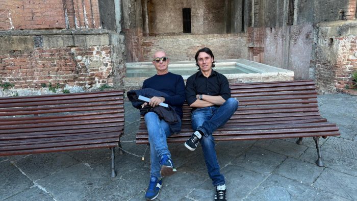 La Contrada della Lupa celebra il Palio della Liberazione: ottant’anni dopo, i contradaioli tornano alla Certosa di Pontignano