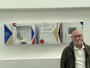 Siena, il pittore Fabio Mazzieri dona un’opera alla Rugani Hospital: quando l’arte nasce dai luoghi di cura